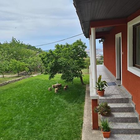 Holiday Home Vulezic Bar Bagian luar foto